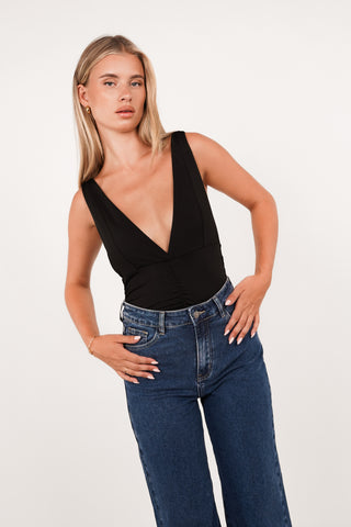 Bodysuit met v-hals zwart - Doris