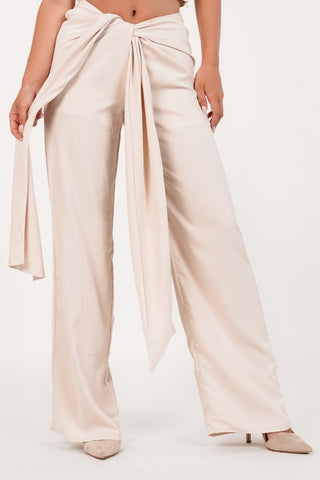 Low waist broek met knoop beige - Chrissy