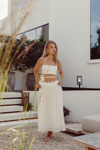 Maxi rok met bloemen en ceintuur wit - Xanti