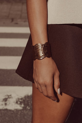 Armband goud structuur breed - Riva