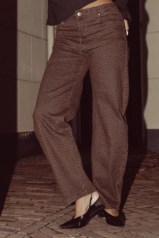 Balloon fit jeans panterprint bruin - Vesper