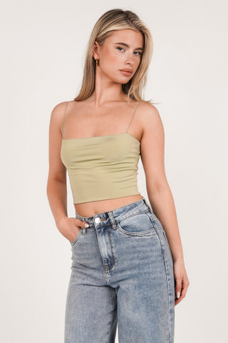 Crop top groen met spaghettibandjes - Bless