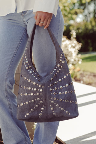 Suede handtas met zilveren studs blauw - Virginia