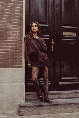 Oversized blouse bruin met studs - Nella