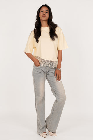 Oversized t-shirt met kanten onderzijde geel  - Elvia