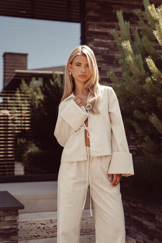 Linnen top met strik details beige - Maddy