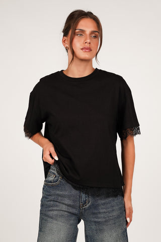 T-shirt met kant zwart - Bellami