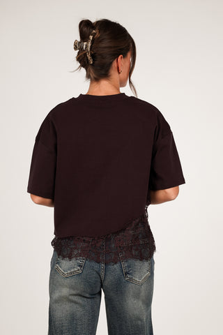 Oversize T-shirt z koronkowym dołem, fioletowy – Elvia