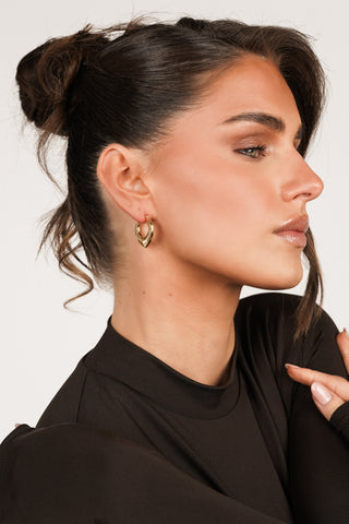 Chunky oorhangers goud - Perla