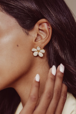 Bloemen oorbellen wit/goud - Zafira