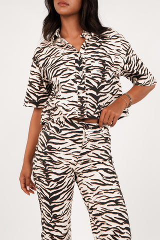 Cropped denim jack met zebraprint - Nura