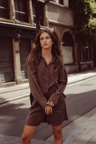 Oversized losvallende blouse bruin - Polly