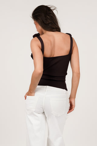Mouwloze rib top met roosjes bruin - Lydia
