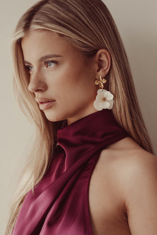 Oorhangers bloemen goud/parel - Juno