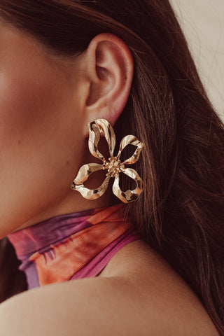 Bloemen oorbellen goud - Liddy