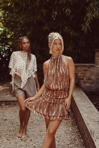 Halterjurkje met lurex camel/wit - Cora