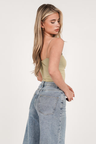 Crop top groen met spaghettibandjes - Bless