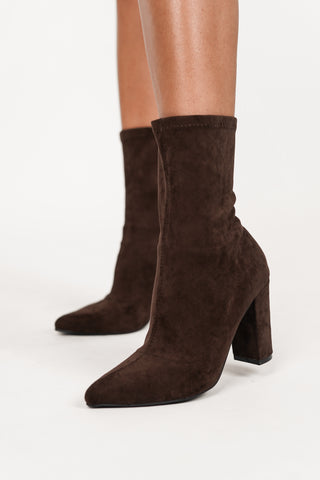 Enkellaars suede met hak bruin - Hazel