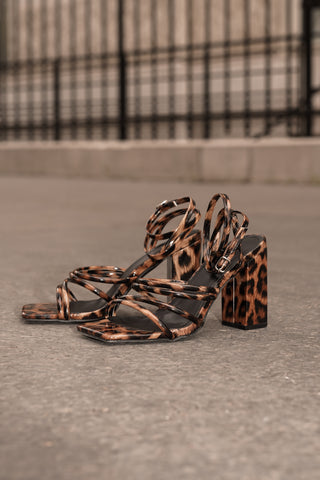 Hakken met blokhak leopard - Posy
