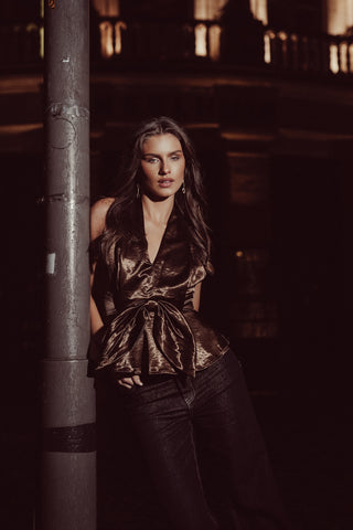 Halter top met strik bruin - Esmee