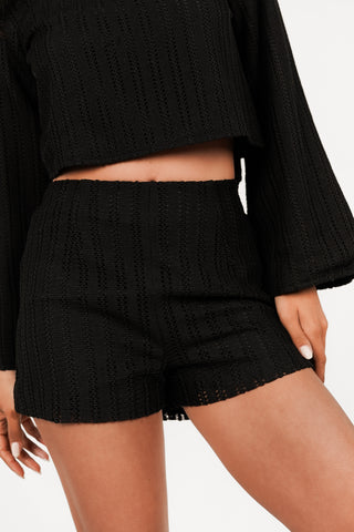 High waisted short gehaakt zwart - Caitlin