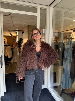 Cropped fur jacket bruin - Kyra