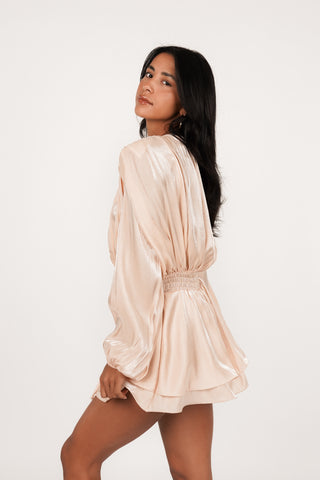 Petite jurkje met lange mouw satin look beige - Morgan