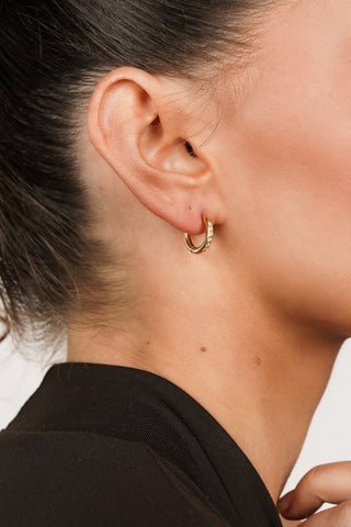 Kleine oorringen goud met strass - Jamie