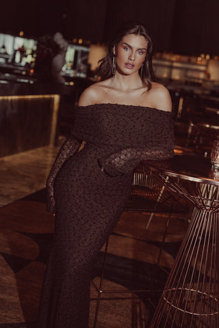 Off shoulder maxi jurk bruin - Niva