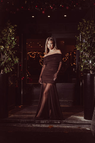 Off shoulder maxi jurk bruin - Suze