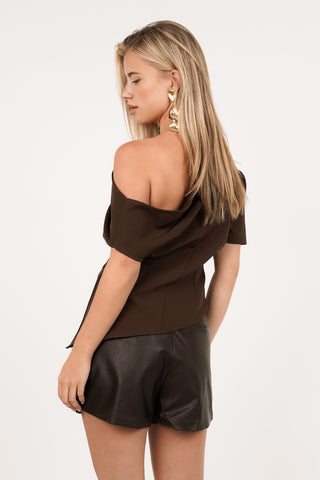 One shoulder top asymmetrisch bruin - Tessa