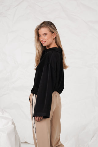 Oversized satin blouse zwart - Madelon