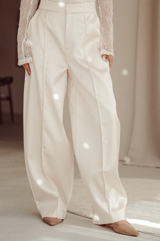 Satijnen pantalon barrel fit creme - Stevie