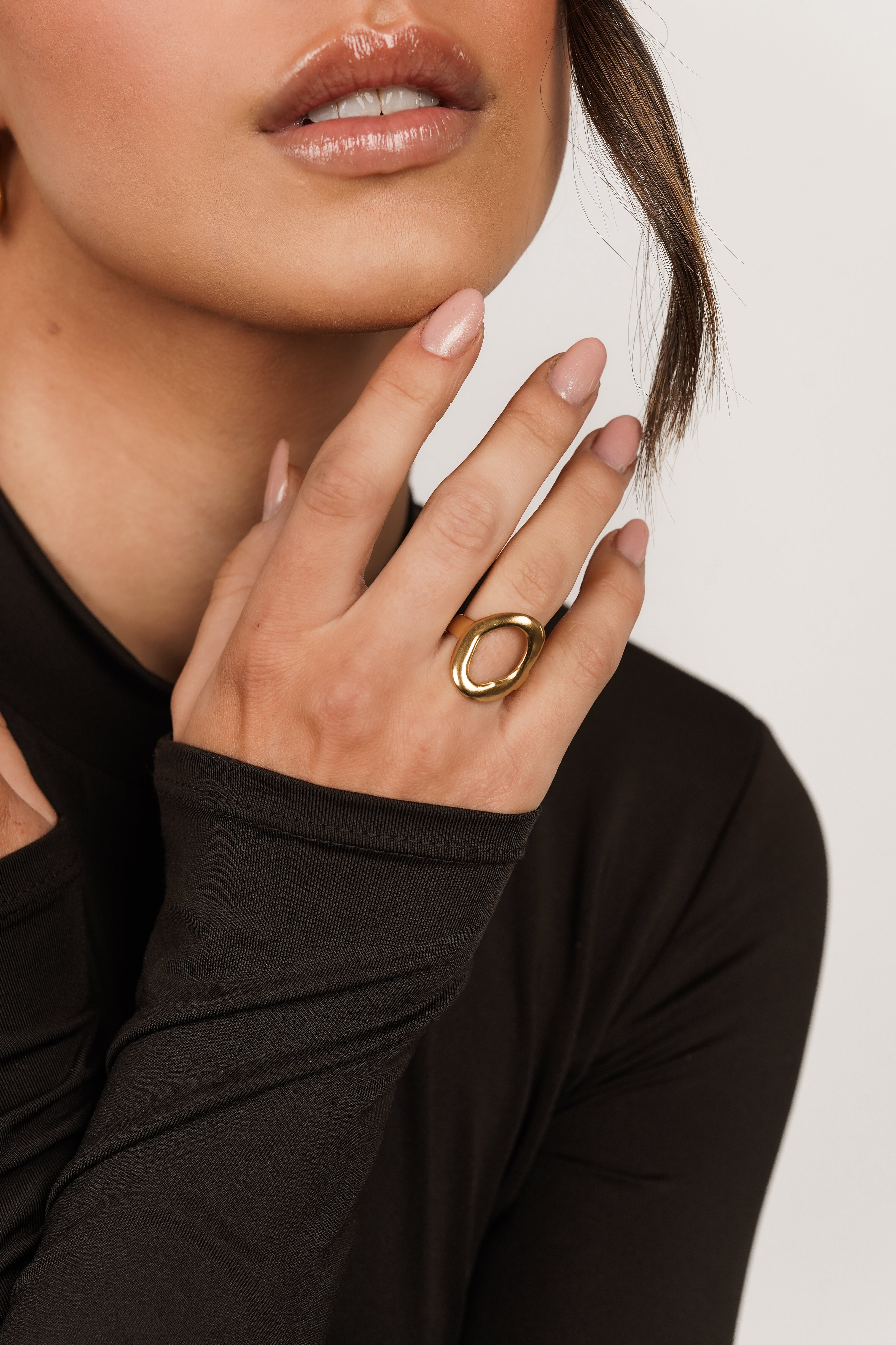 Kokoma Holle Ovale Vormige Chunky Statement Ring voor Vrouwen Rvs Onregelmatige Dikke Dikke Dikke Gouden Vinger Band Stapelbare Ringen Geometrische Kokoma Holle Ovale Vormige Chunky Statement Ring voor Vrouwen Rvs Onregelmatige Dikke Dikke Dikke Gouden Vinger Band Stapelbare Ringen Geometrische