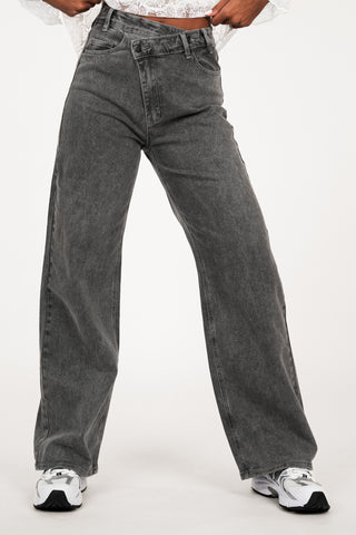 Straight leg jeans schuine knoop grijs - Jevy
