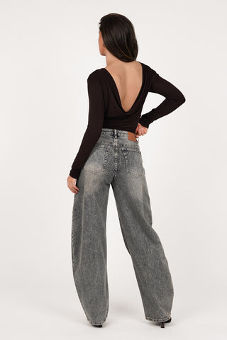 Stretch top met open rug donker bruin - Myrthe