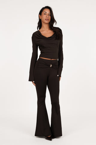 Two piece set met goud detail bruin - Dana