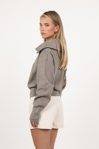Vest met hoge boord taupe - Mimi